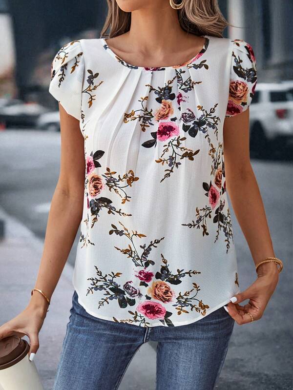 Blusa con mangas plisadas