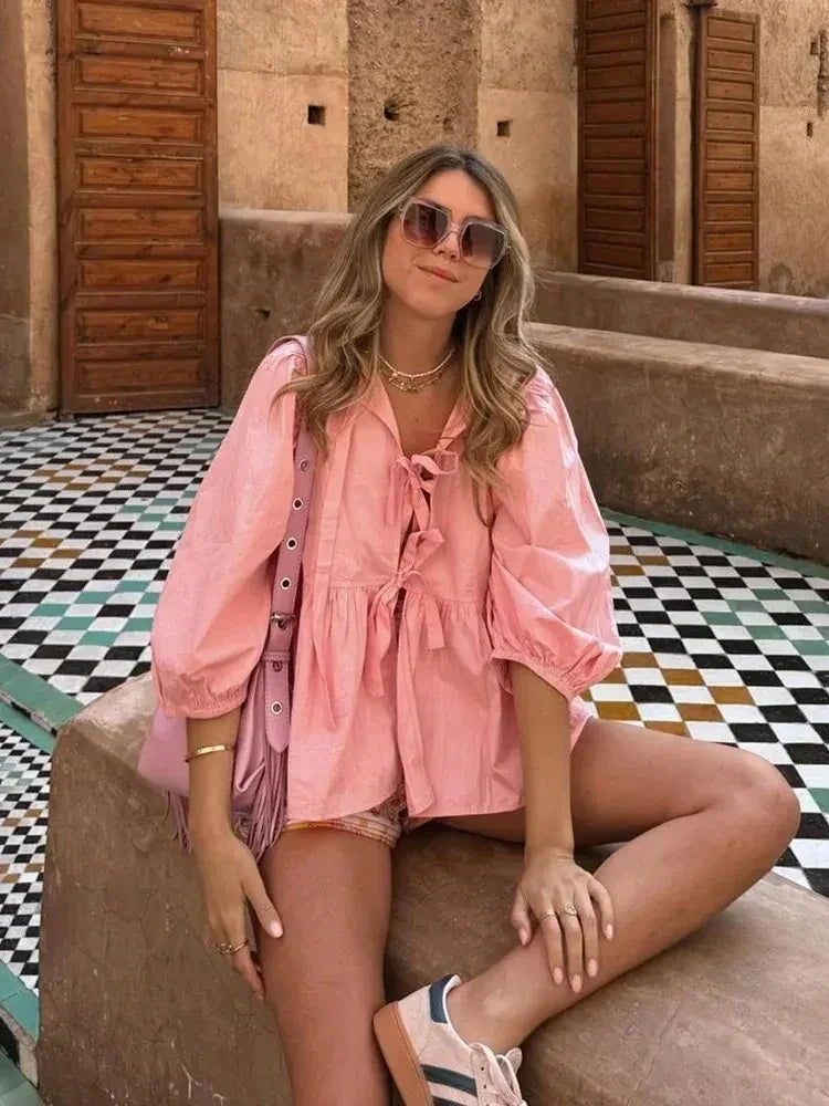 Blusa con Lazo de Encaje