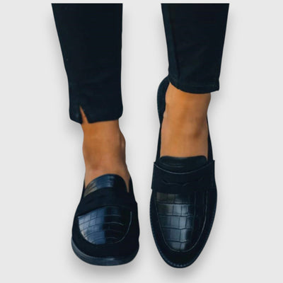 Liny – Mocasín