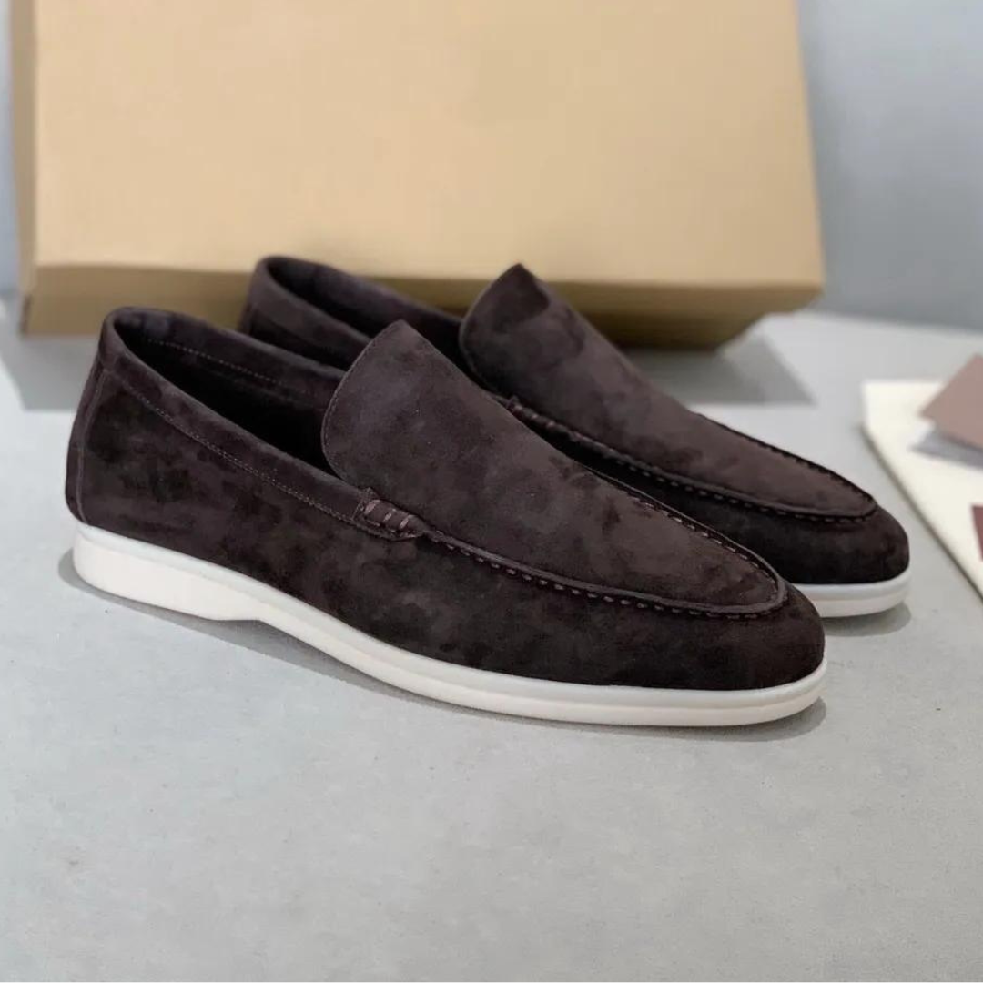 Aldea Celeste | Andrew